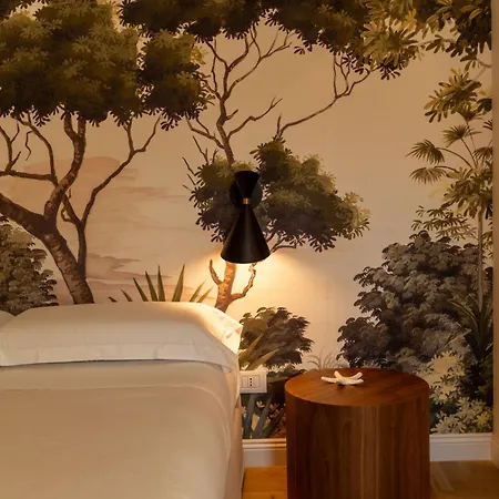 Marconi Apartment